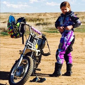 Meet your Posher, Avery